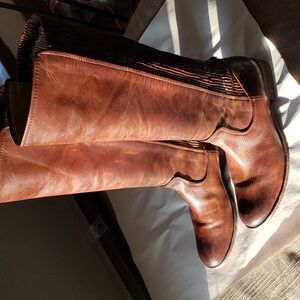 FRYE 11M Lucinda (?) Scrunch boots